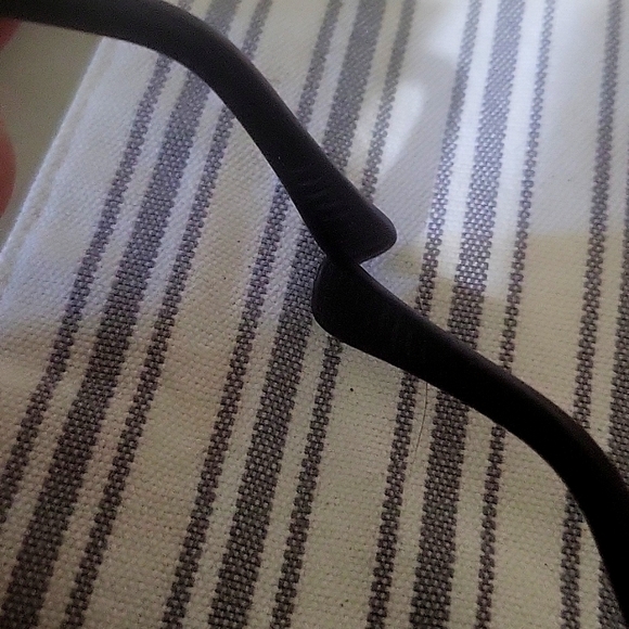 Black Ray-Ban soft matte black made in Italy sunglasses - Picture 9 of 10